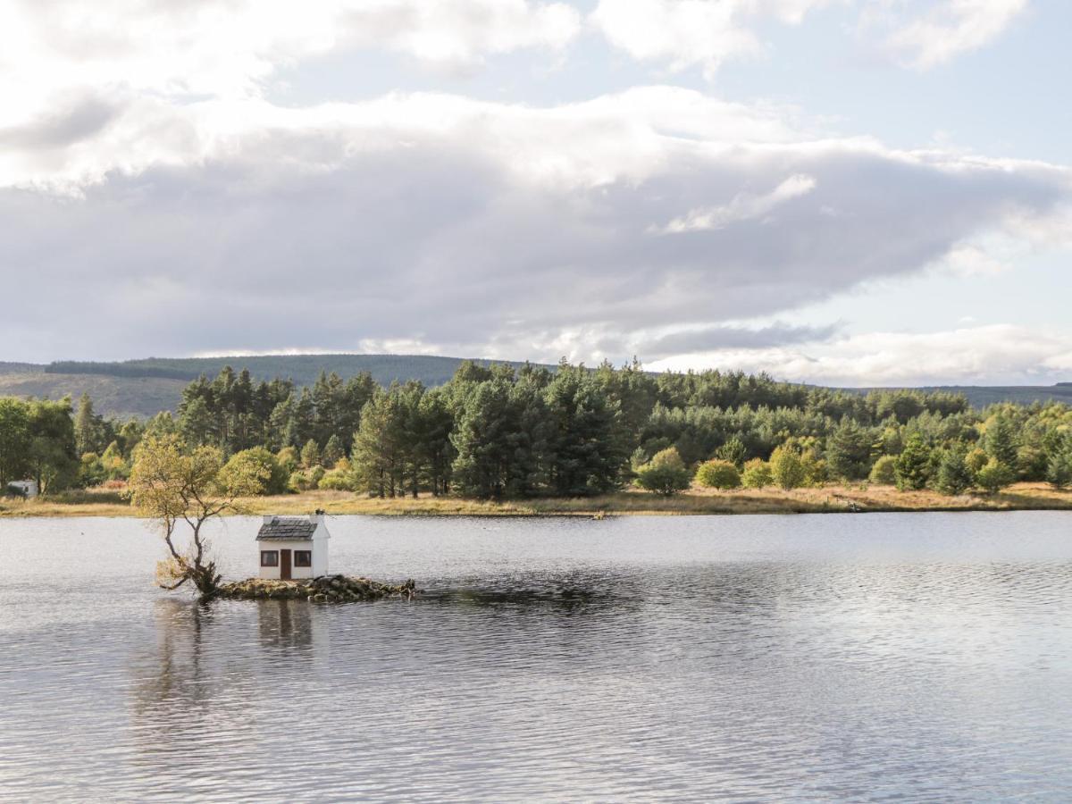 Burnside Villa Lairg Exterior foto